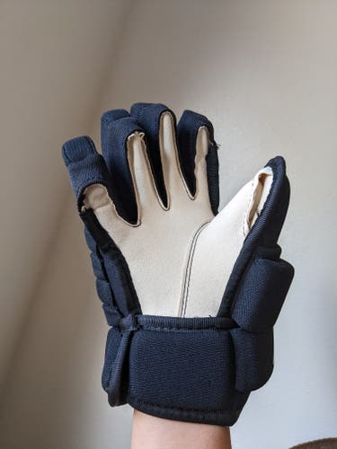 New Level 3 CCM Junior LTP102 HGLTP 11" 28cm Black & White Hockey Gloves