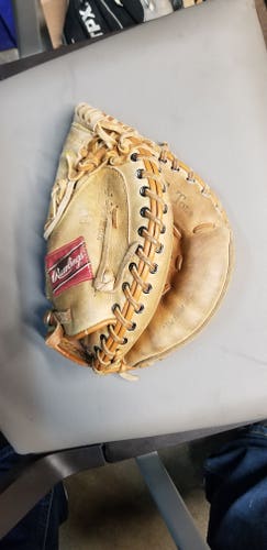 Used Rawlings Right Hand Throw Catcher's RCM8 Baseball Glove 31"
