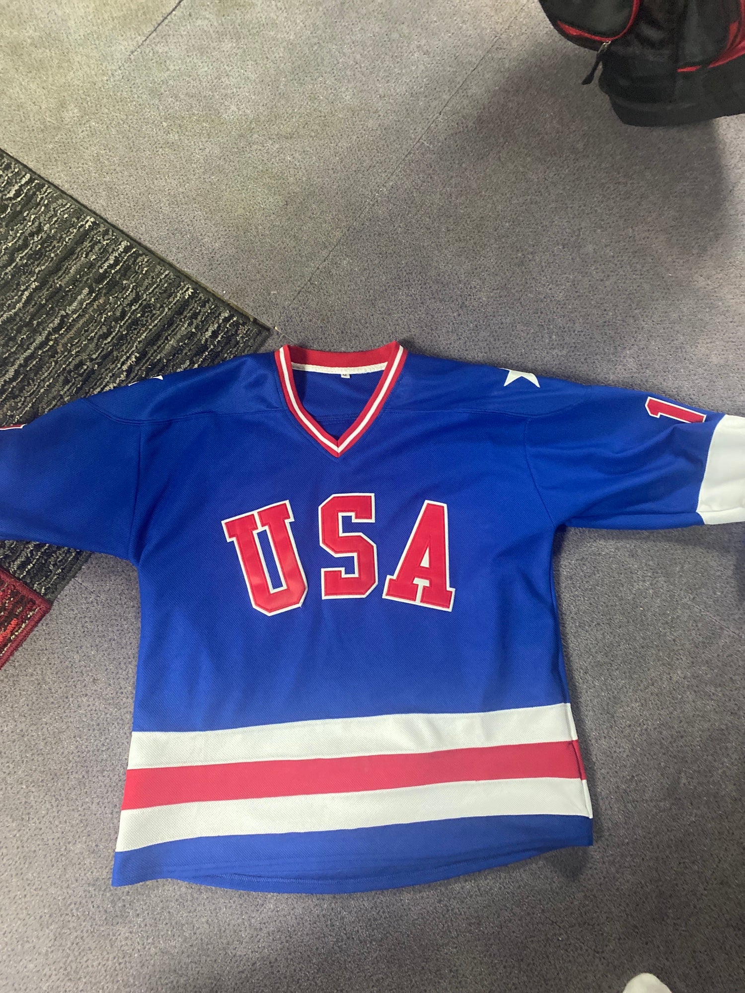 #21 Mike Eruzione 1980 Miracle On Ice USA Hockey Jersey WHITE and Blue S-2XL