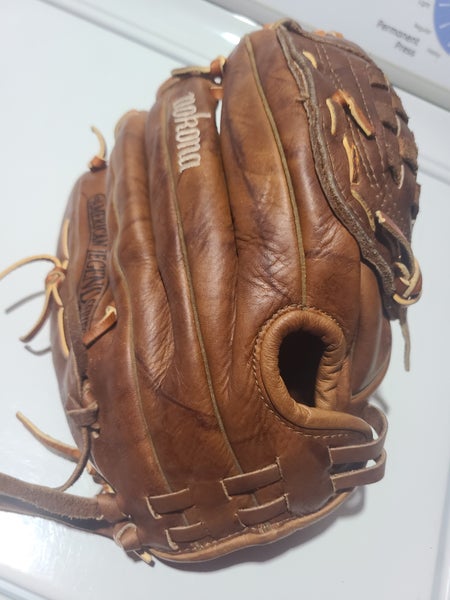 Used Right Hand Throw Nokona Baseball Glove 12"