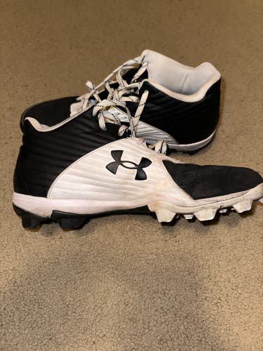 Black/White Men's Molded Cleats High Top
