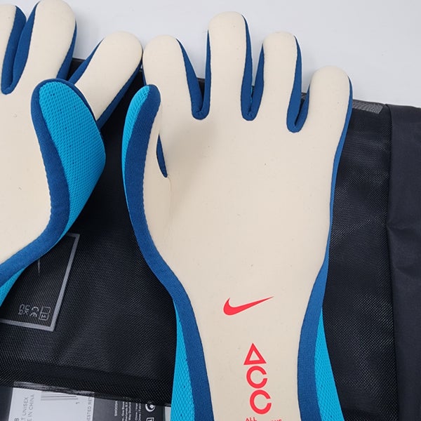 viering ga werken Extractie Nike GK Mercurial Touch Elite Mens 8 Blue Soccer Goalkeeper Gloves Swoosh  ACC | SidelineSwap