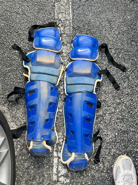 Nike 15-Inch Baseball Catcher's Leg Guards