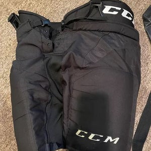 Senior XL CCM Pro Stock HP35 hockey pants