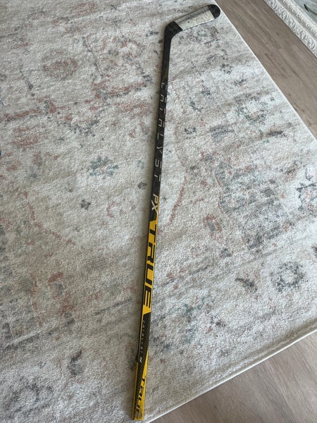 Senior Right Handed TC2 Pro Stock Catalyst PX Hockey Stick