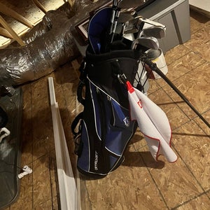 Set of 7 Golf Clubs