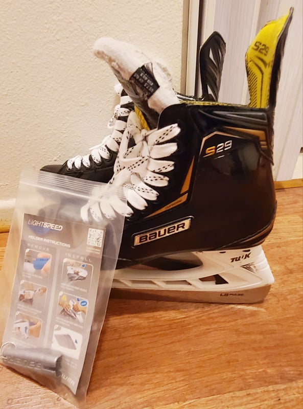 Used Bauer S29 Hockey Skates size 6D