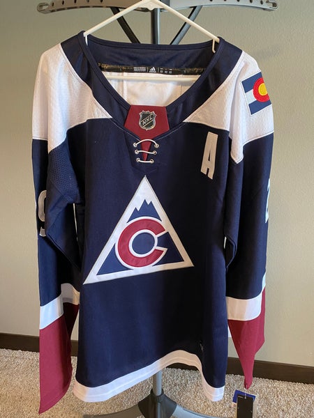 NEW*Nathan MacKinnon Alternate Colorado Avalanche NHL Jersey Size