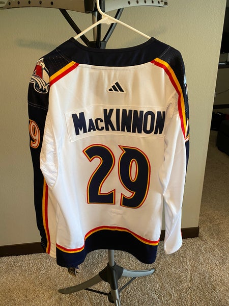 NEW*Nathan MacKinnon Reverse Retro Colorado Avalanche NHL Jersey Size XL 54