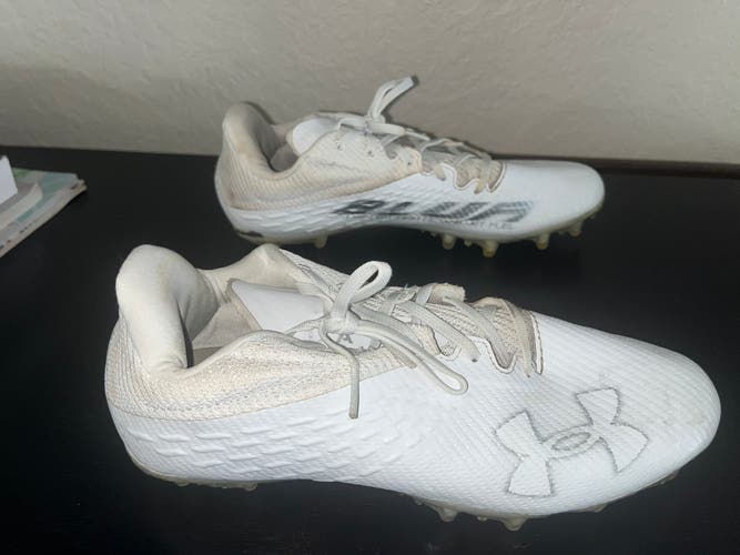 Men's Size 11 (Women's 12) Low Top Blur