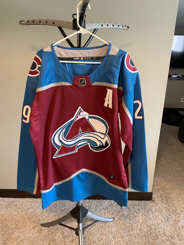 *NEW* Nathan MacKinnon Colorado Avalanche NHL Jersey Size L 52