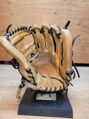Rawlings  Heart of the Hide Baseball Glove 11.5"