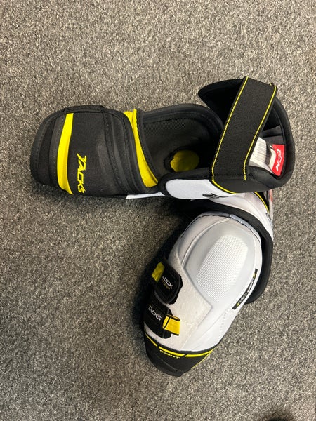 New Extra Large CCM Classic Pro Elbow Pads