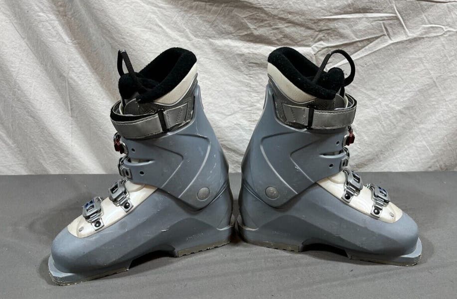 salomon breeze irony ski boots 7.5 Women's 2006 these boots deliver a snug Salomon Irony Breeze Women's Ski
