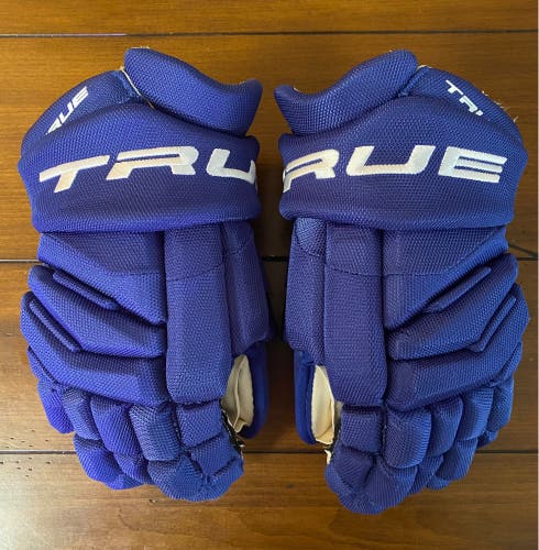 True Catalyst XP Gloves