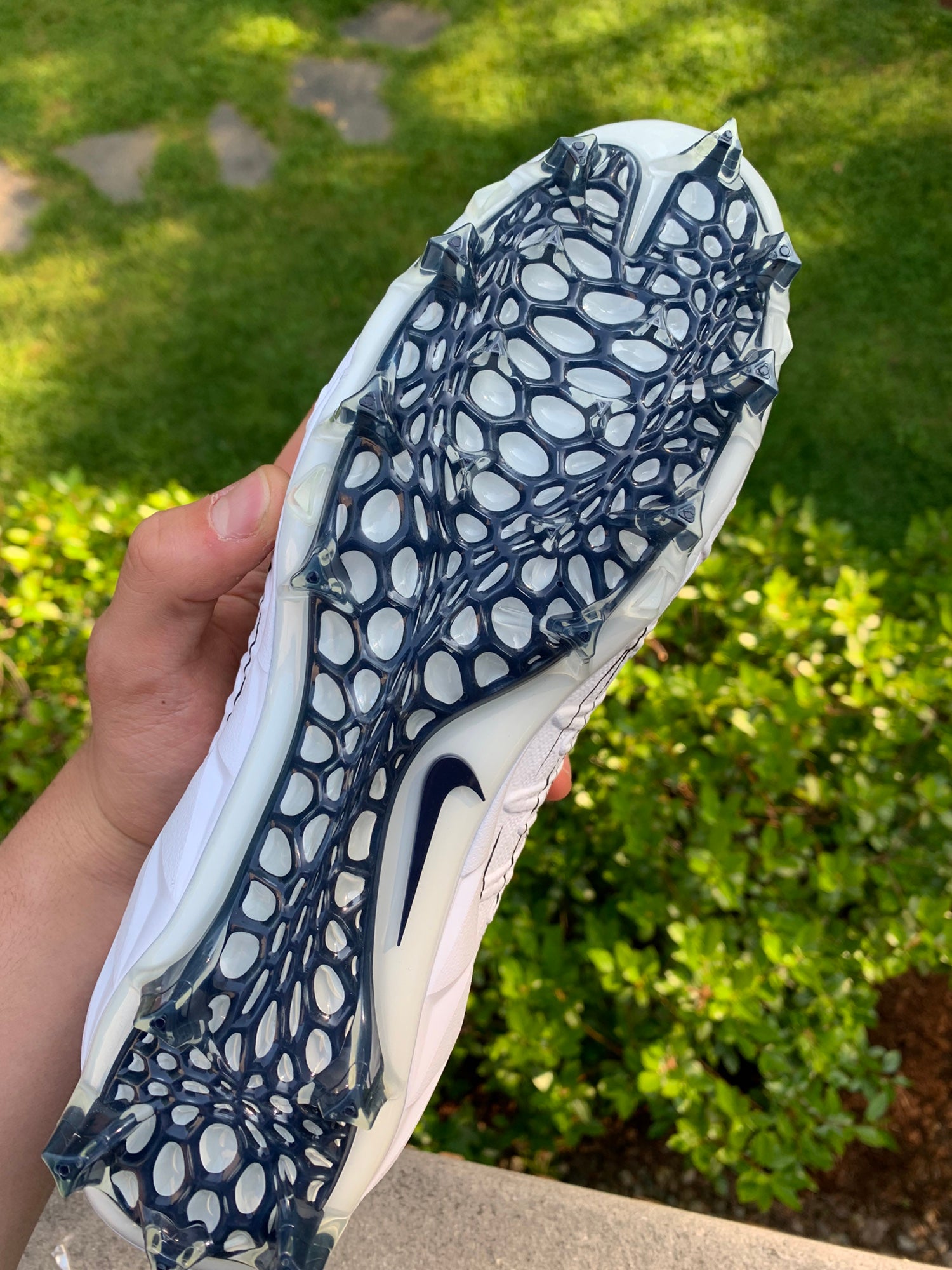 nike white lacrosse cleats