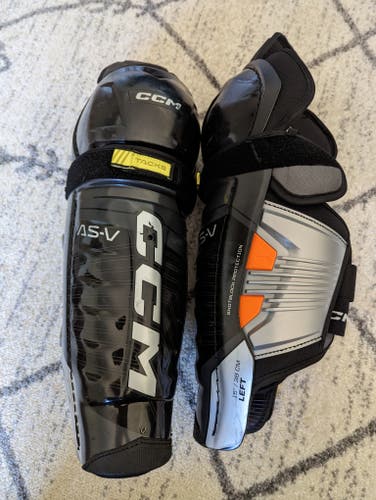 CCM Tacks AS-V Shin Pads - Size 15