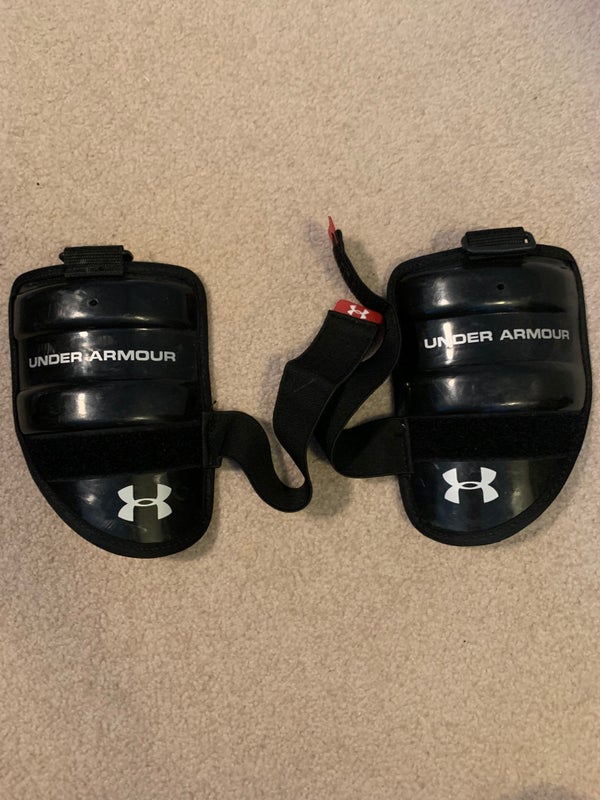 Adult Used Small Under Armour Command Pro Arm Pads