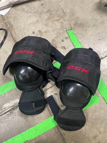 CCM goalie knee guards