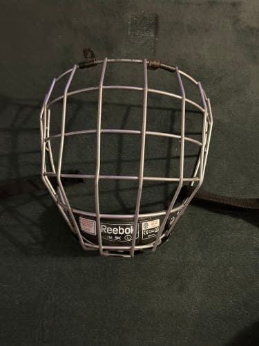 Large Reebok Full Cage 5K