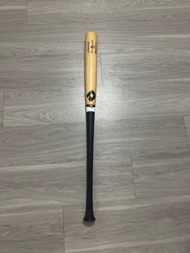 Demarini composite wood bat D110
