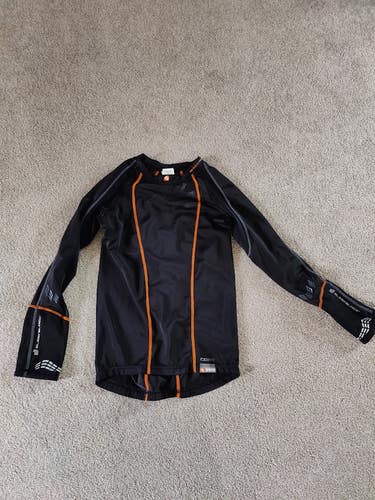 Shock Doctor Core 369 Compression Shirt Boys Medium