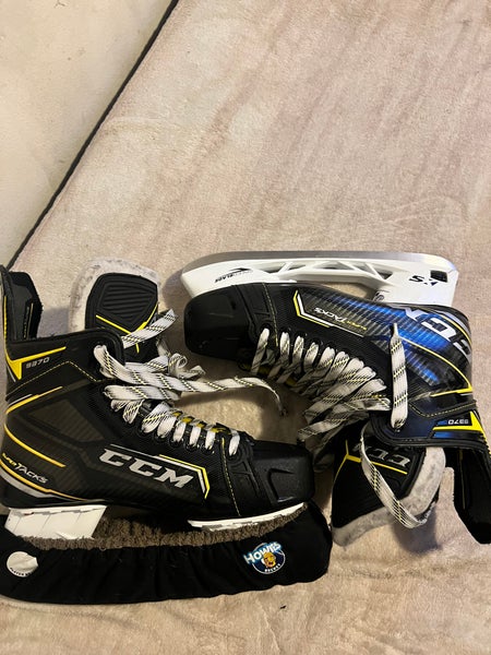 Used CCM Regular Width Size 10 Super Tacks 9370 Hockey Skates
