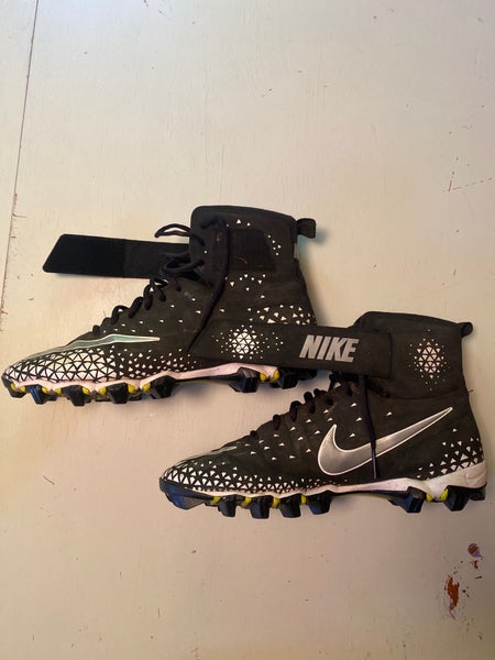 Nike Force Savage Football Cleats Sz. 11.5