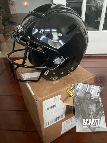 New Youth  Large Schutt F7 Helmet