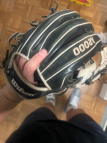 Right Hand Throw 11.25" A2000 Baseball Glove