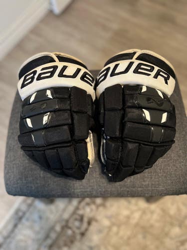 Used Bauer Nexus 2N Gloves 14"