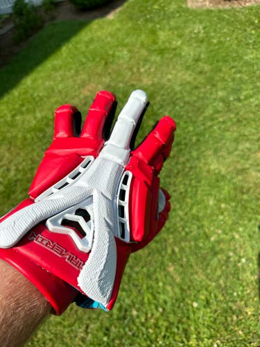 Bundle deal, NxT gloves and Black Arm pads