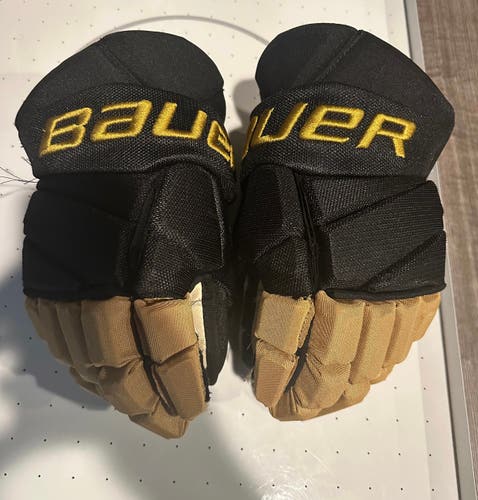 Vegas Knights Bauer Vapor 2X 14” pro stock gloves