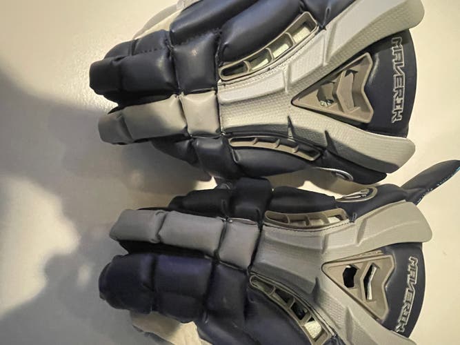 Georgetown Like New. Maverik Rome Goalie Lacrosse Gloves Large
