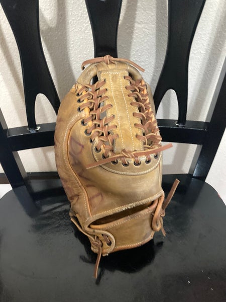 2 Vintage 50s Halcos Baseball Gloves Brown Mitt Old RHT 1st Base