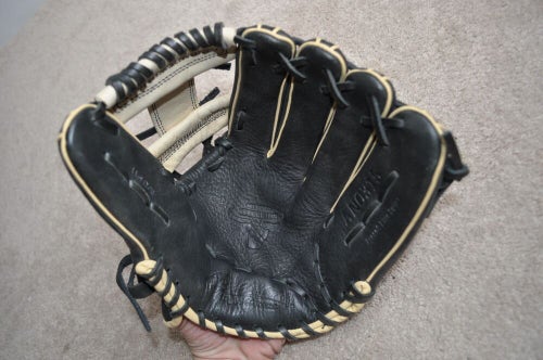 11.5" Akadema Pro Soft Elite ANO315 RHT Baseball Softball Glove