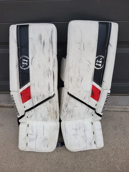 Used 26" Warrior Ritual G5 Goalie Leg Pads