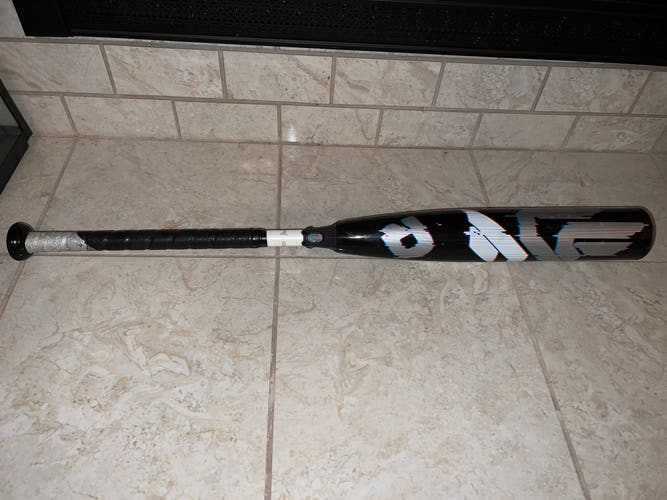 2021 Composite (-8) 23 oz 31" CF Glitch Bat