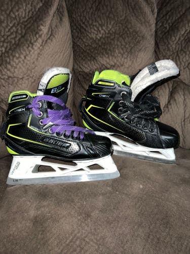 Used Bauer Regular Width Size 2 GSX Hockey Goalie Skates