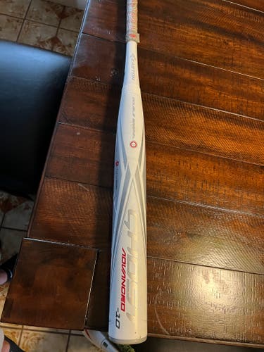 Used 2022 Easton Composite Ghost Bat (-10) 22 oz 32"