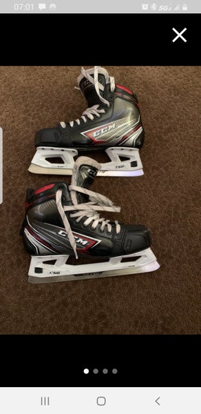 Used CCM FT460 Hockey Goalie Skates Regular Width Size 9.5