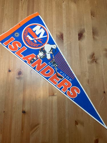 NY Islanders pennant