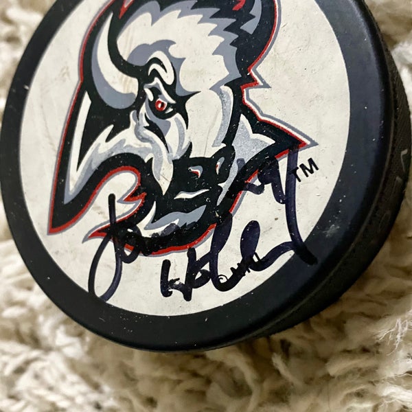 NHL Buffalo Sabres Classic Souvenir Collector Hockey Puck