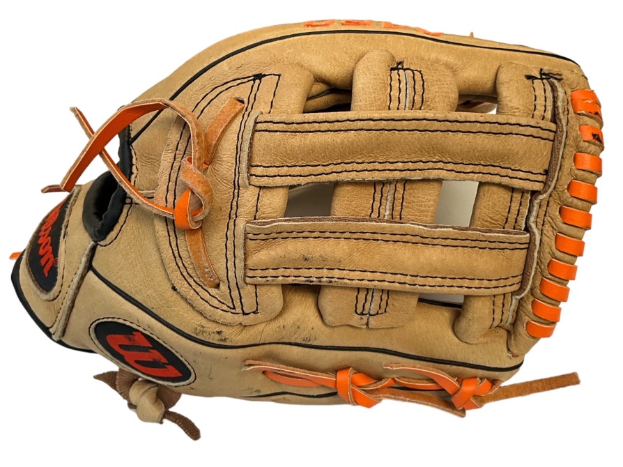 Used Wilson Right Hand Throw A450 Baseball Glove 11"