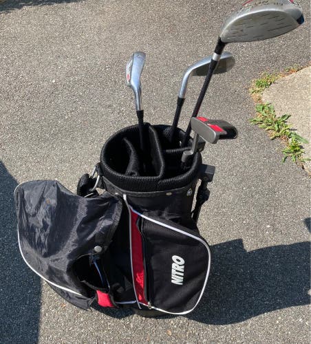 Nitro youth golf clubs and bag ages 6-10