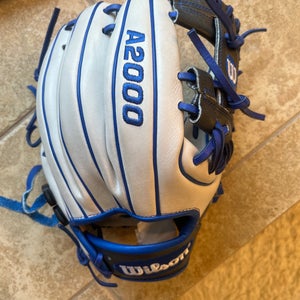 Almost New GOTM 2014 Right Hand Throw Wilson Infield A2000 Baseball Glove 11.25"