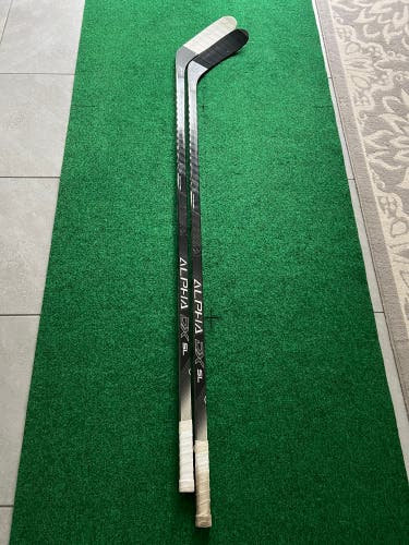 Pair of Warrior RH Alpha DX SL Pro Stock Sticks