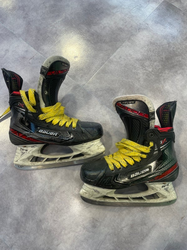Junior Used Bauer Vapor 2X Hockey Skates D&R (Regular) 3.5