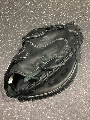 Used Mizuno Samurai 34 1 2" Catcher's Gloves