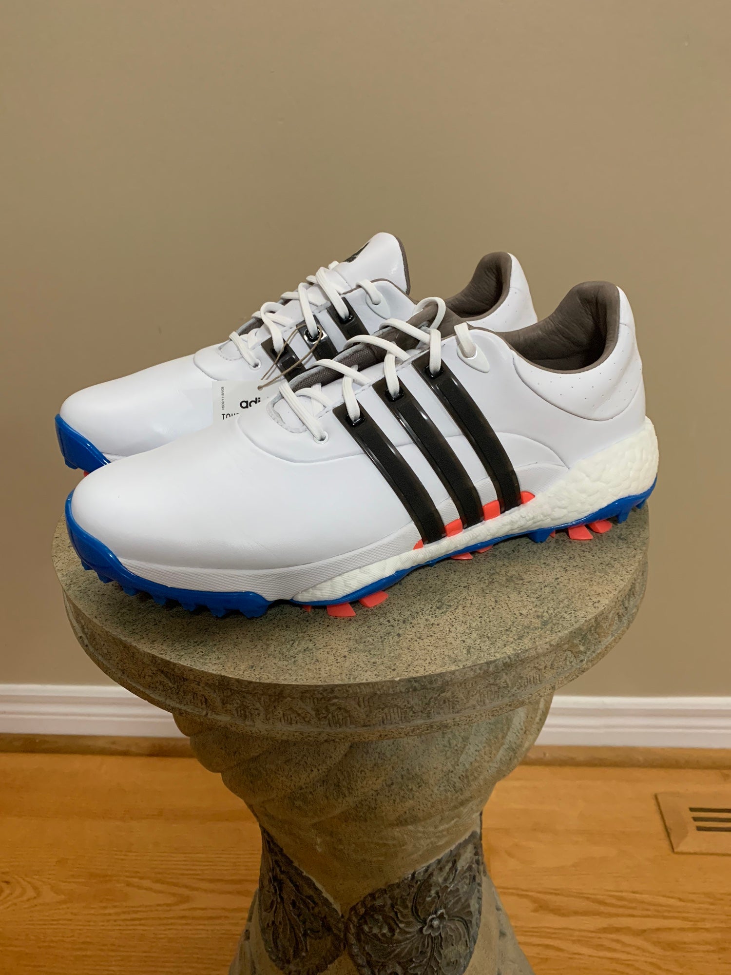 Opsplitsen Opmerkelijk gaan beslissen Adidas Tour 360 Boost Golf Shoes M11 | SidelineSwap